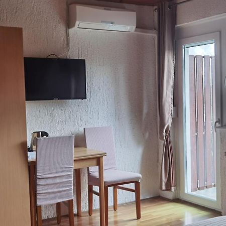 Hotel House Viktoria Selište Drežničko Exterior foto